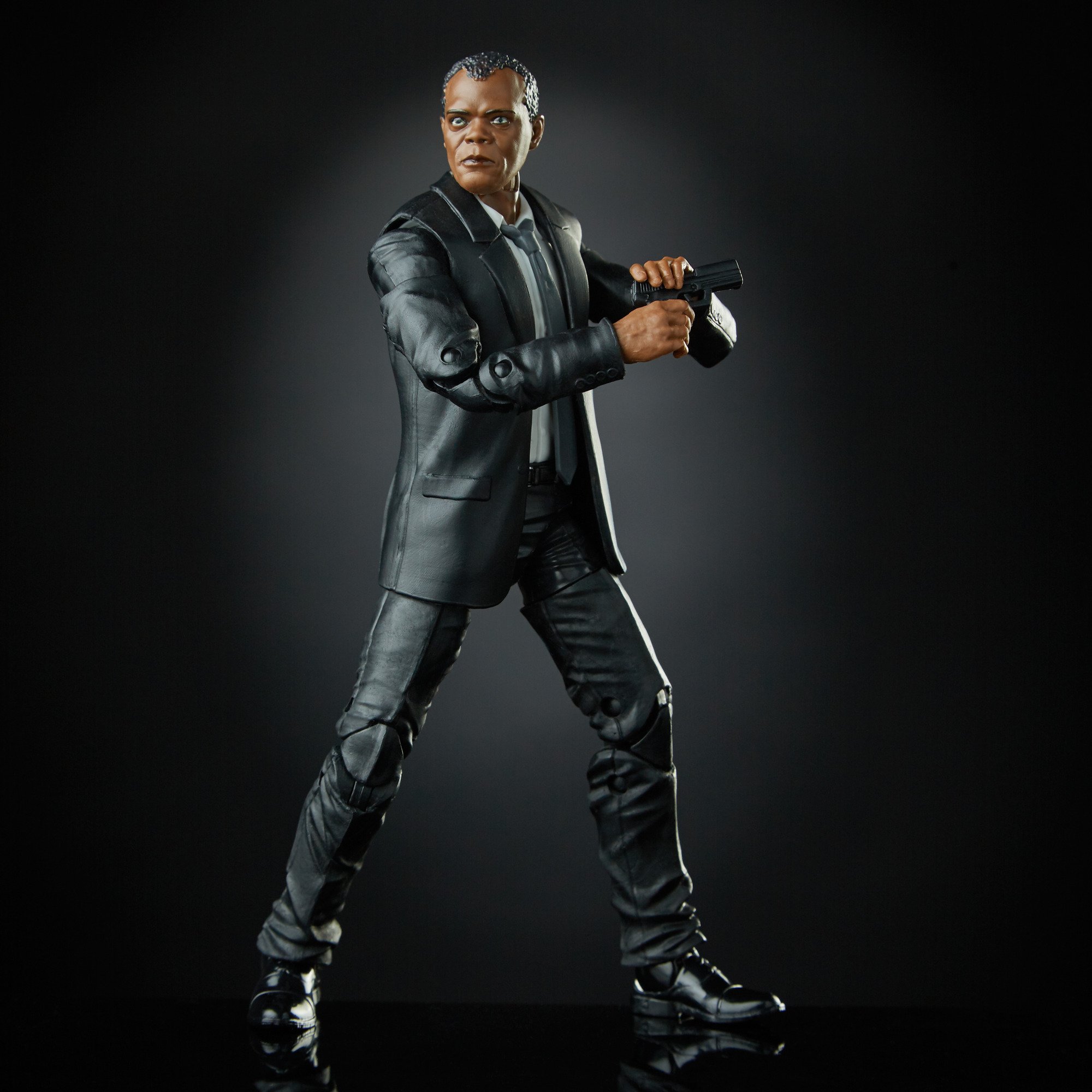 E3887_DAD_LIFE_S19_CML_NickFury_002_Online_300DPI_2000x
