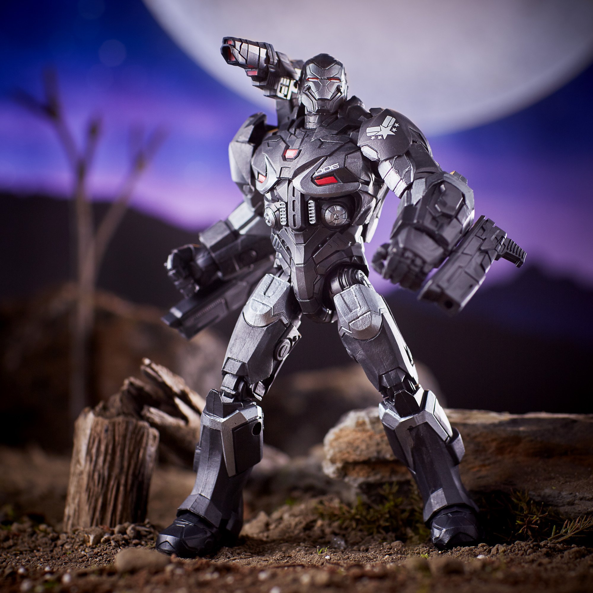 E3972_Marvel_Legends_Series_Avengers_Endgame_War_Machine_Figure_05_2000x